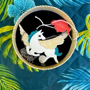 Wing and a Prayer Erstwilder Pegasus Hercules Megara Fantasy Creatures necklace